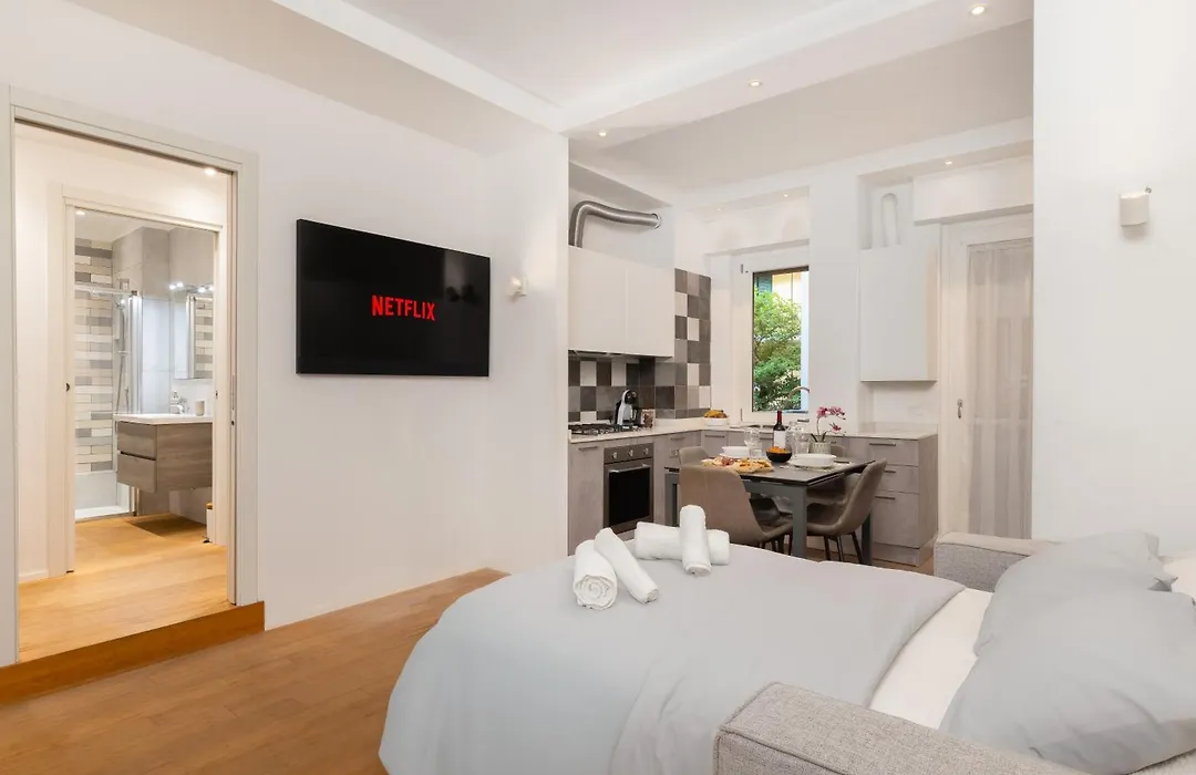 Luxury Melzo 8 - Porta Venezia-1
